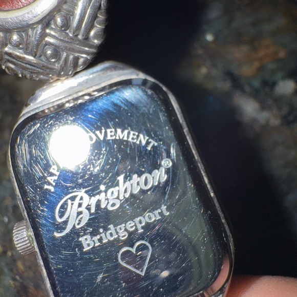 Brighton Bridgeport Women's‎ Watch, Vintage, Reversible Band Black and Brown - Picture 7 of 7